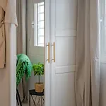 Kleine Casa Daisy Адехе